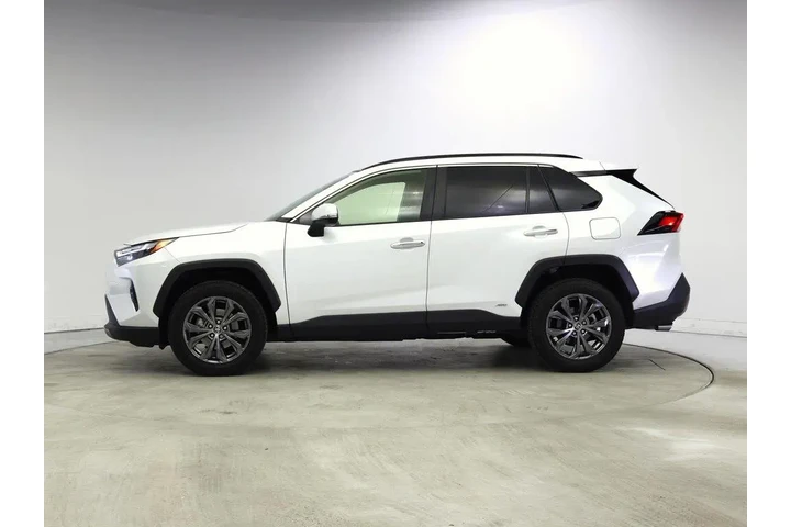$35998 : Toyota RAV4 Hybrid 2023 AWD image 3