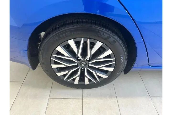 $27500 : Nissan Altima 2025 2.5 SV 4d image 8