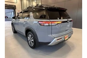 $35595 : Nissan Pathfinder 2024 AWD S thumbnail