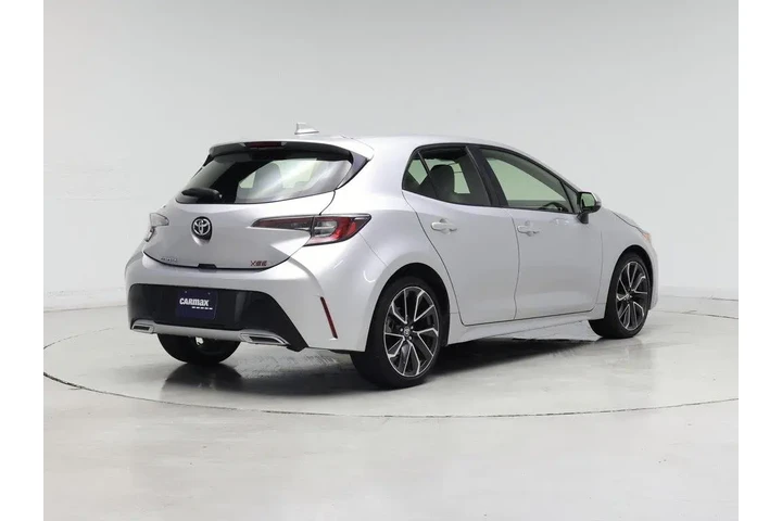 $21998 : Toyota Corolla Hatchback 202 image 8