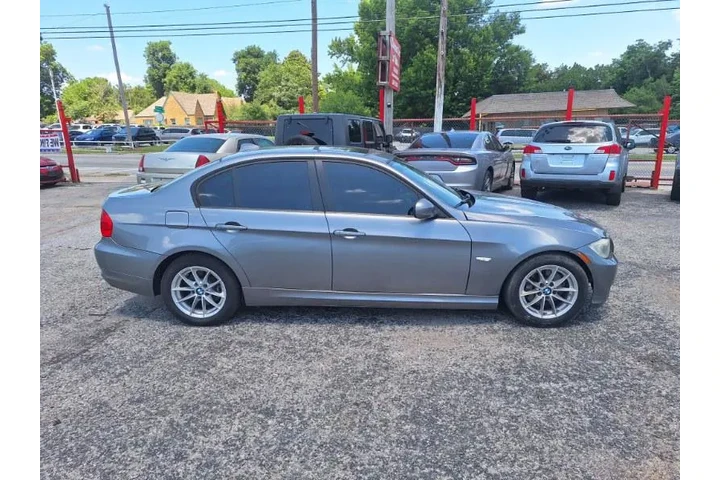 $6000 : 2010 BMW 3-Series 328I image 2