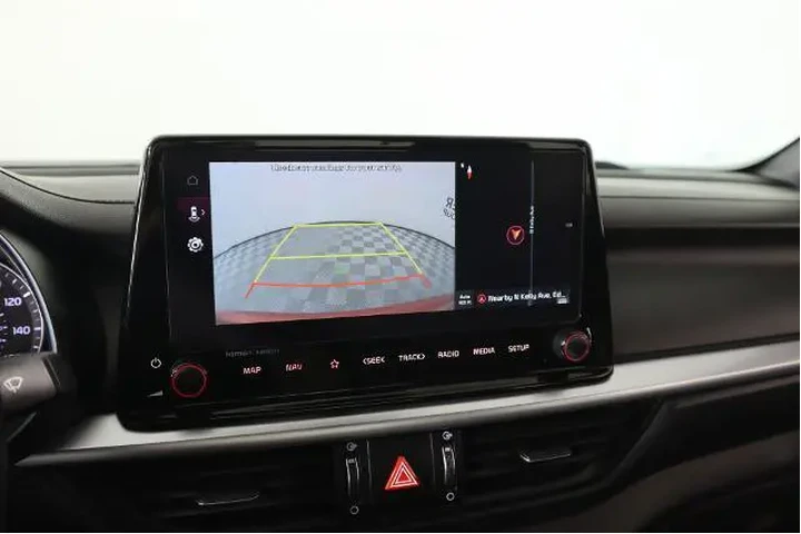 $22653 : Kia Forte 2023 GT-Line 4dr S image 6