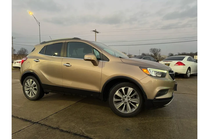 2018 Encore Preferred FWD image 8
