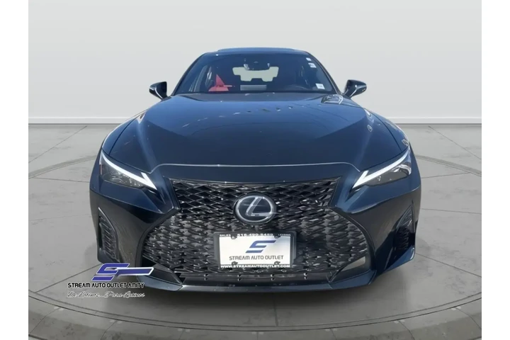 $39698 : Lexus IS 350 2023 AWD F SPOR image 2
