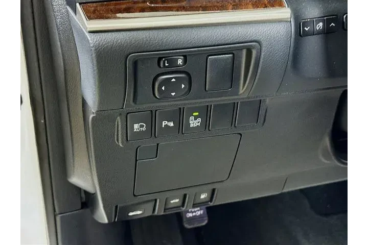 $21000 : Lexus ES 350 2017 4dr Sedan image 10