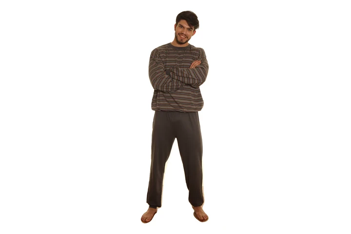 Fábrica de pijamas y camisetas image 10