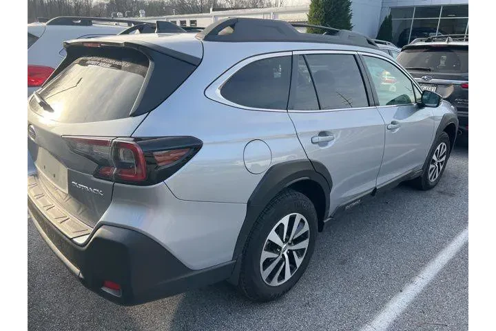 $32500 : Subaru Outback 2025 AWD Prem image 6