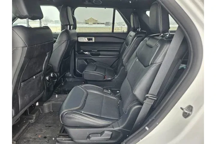 $26500 : Ford Explorer 2021 AWD ST 4d image 10