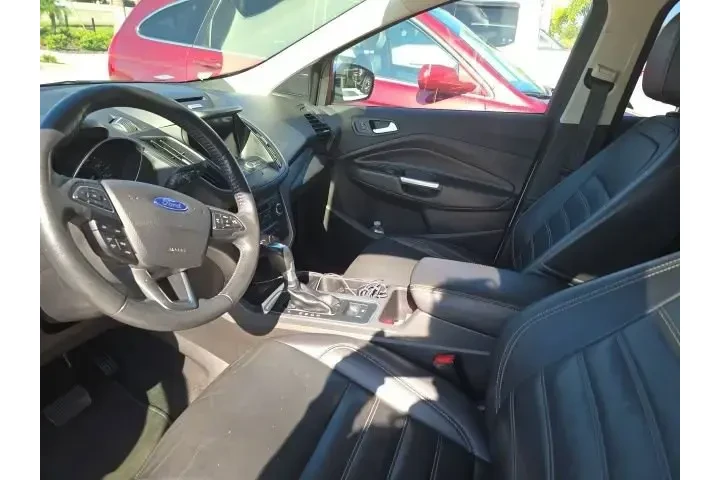 $9899 : Ford Escape 2017 SE 4dr SUV image 8