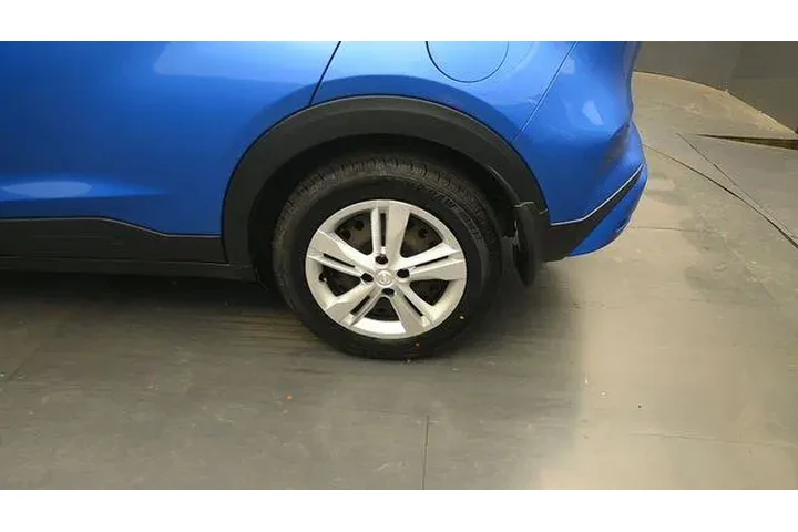 $13299 : Nissan Kicks 2023 S 4dr Cros image 9