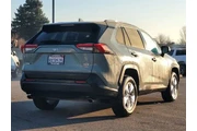 $24488 : Toyota RAV4 2021 AWD XLE 4dr thumbnail