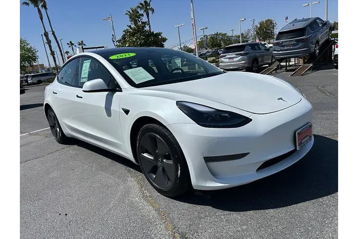 $29995 : Tesla Model 3 2023 4dr Sedan image 1