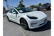 $29995 : Tesla Model 3 2023 4dr Sedan thumbnail