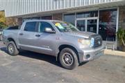 $14500 : 2007 Tundra SR5 thumbnail