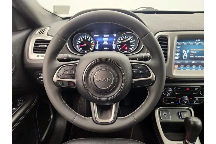 $19998 : Jeep Compass 2021 80th Anniv image 10