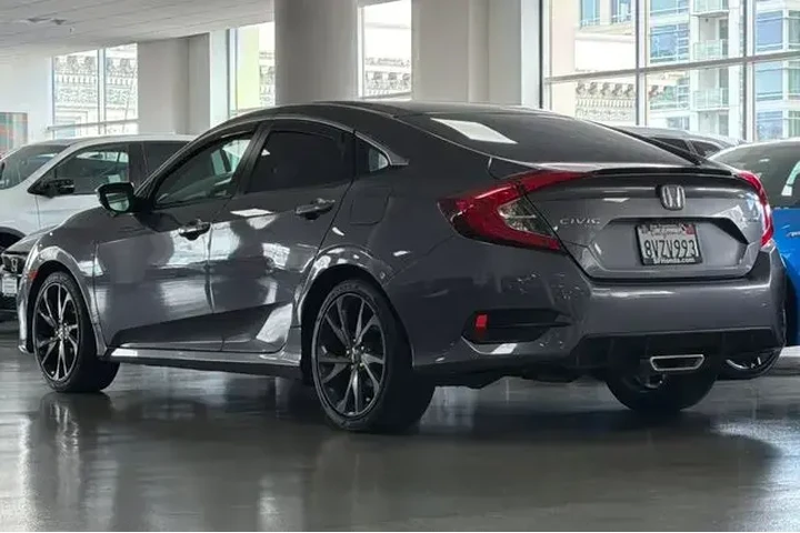 $27995 : Honda Civic 2021 Sport 4dr S image 10
