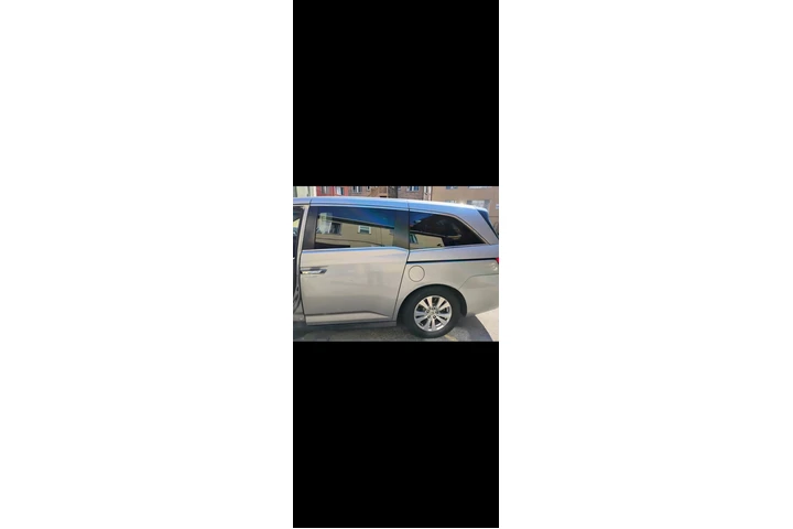 $6 : Van ho image 1