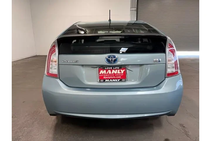 $15543 : Toyota Prius 2014 image 4