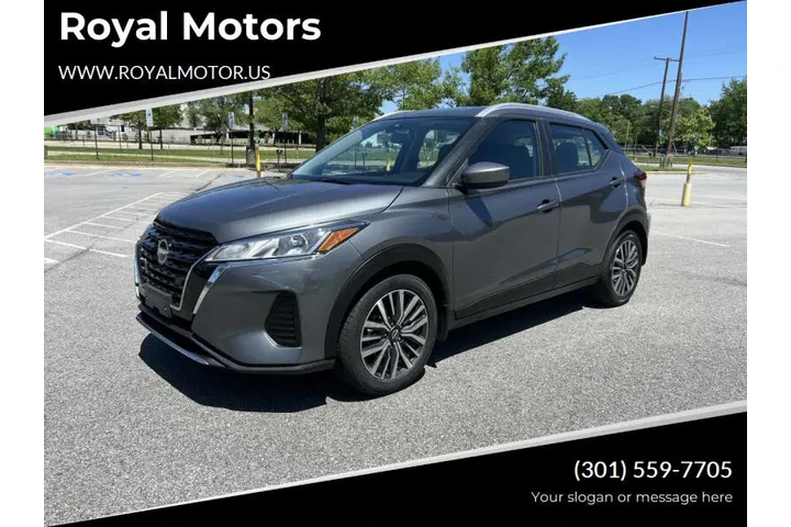 $10500 : 2023 Kicks SV image 1