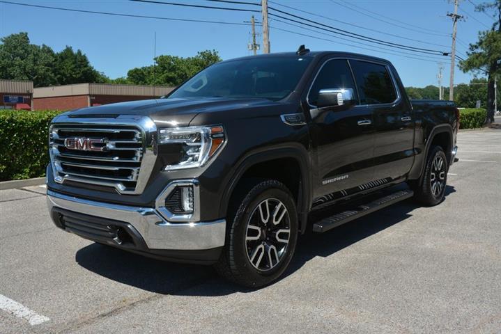 2021 GMC Sierra 1500 SLT image 1