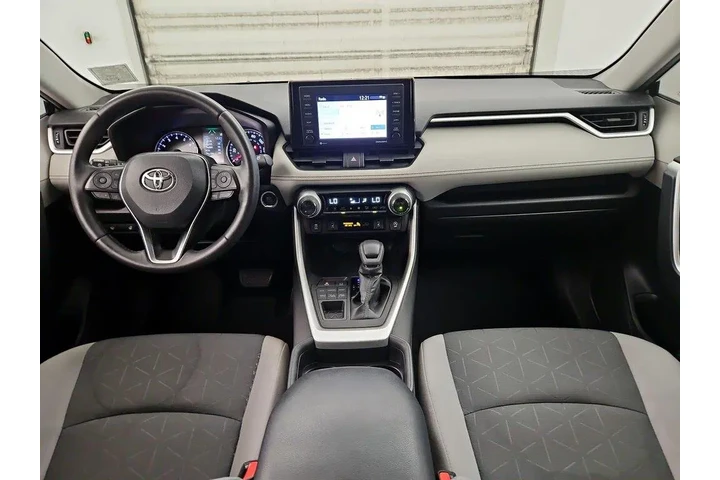 $25998 : Toyota RAV4 2021 AWD XLE 4dr image 9