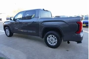 $32988 : Toyota Tundra 2023 4x2 SR5 4 thumbnail