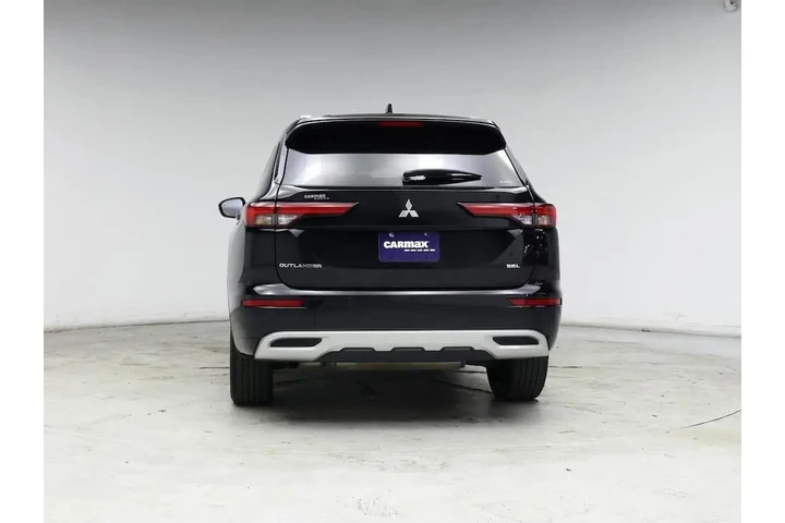 $26998 : Mitsubishi Outlander 2024 AW image 6