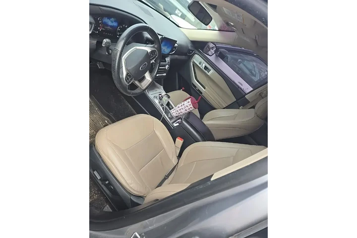 $21659 : Ford Explorer 2021 AWD Limit image 8