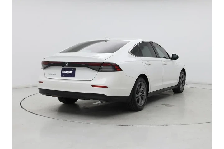 $24998 : Honda Accord 2023 EX 4dr Sed image 8