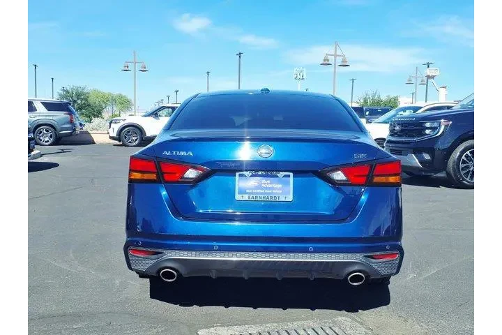 $17977 : Nissan Altima 2022 2.5 SR 4d image 5
