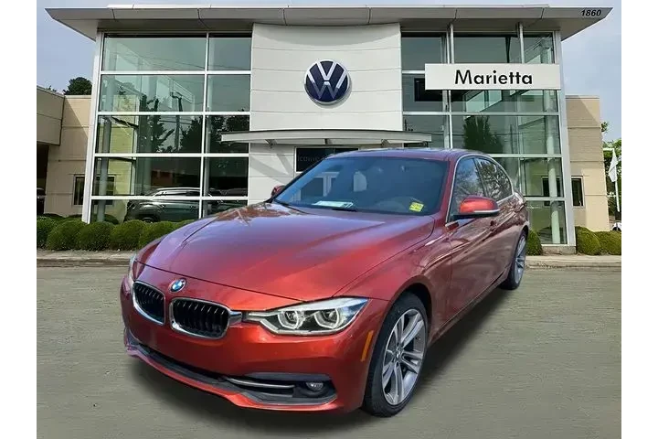 $11989 : BMW 3 Series 2018 330i 4dr S image 1