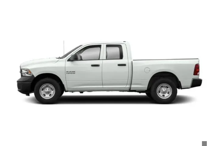 $8995 : Ram 1500 2018 4x4 Express 4d image 2