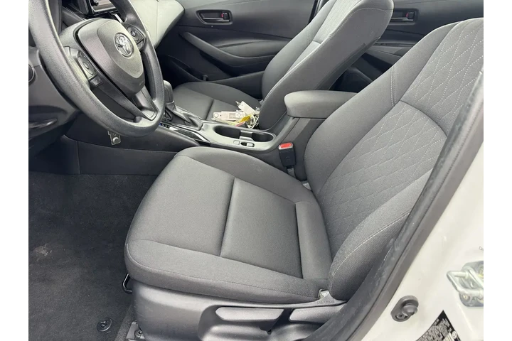 $19888 : Toyota Corolla 2024 LE 4dr S image 10