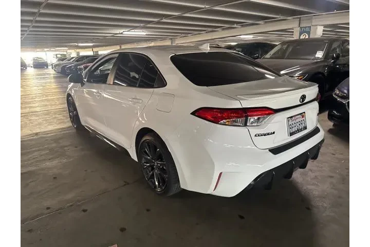 $23500 : Toyota Corolla 2024 SE 4dr S image 2