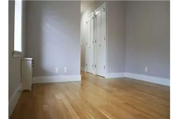 $5500 : Rental property with 3 bedro image 6