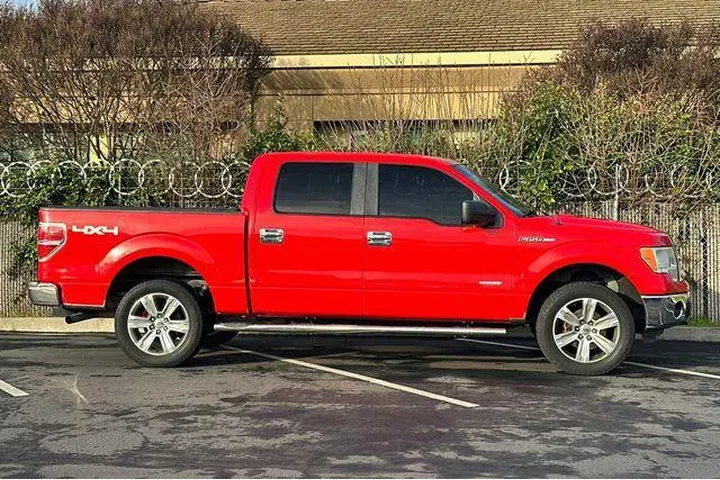 $15818 : Ford F-150 2013 4x4 XLT 4dr image 7