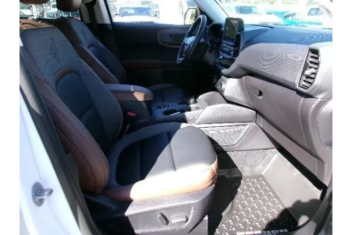 $32896 : Ford Bronco Sport 2024 AWD O image 3