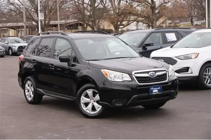 $8950 : Subaru Forester 2015 AWD 2.5 image 2