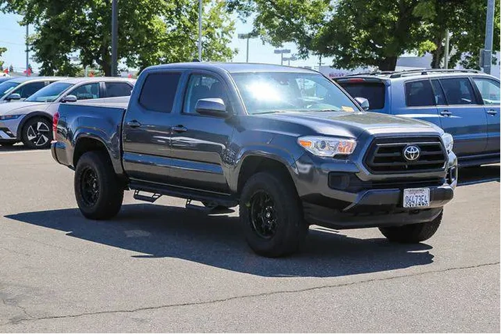 $33991 : Toyota Tacoma 2022 4x4 SR V6 image 6