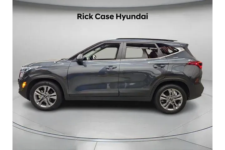 $17991 : Kia Seltos 2023 S 4dr SUV image 3
