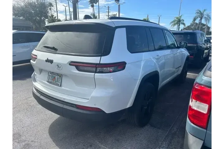 $24477 : Jeep Grand Cherokee L 2023 4 image 4