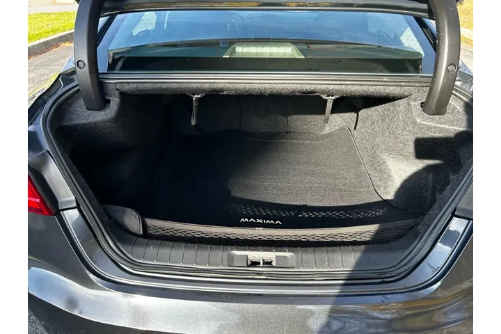 $9495 : 2016 Maxima 3.5 S image 4