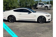 $23730 : Ford Mustang 2017 GT 2dr Fas thumbnail