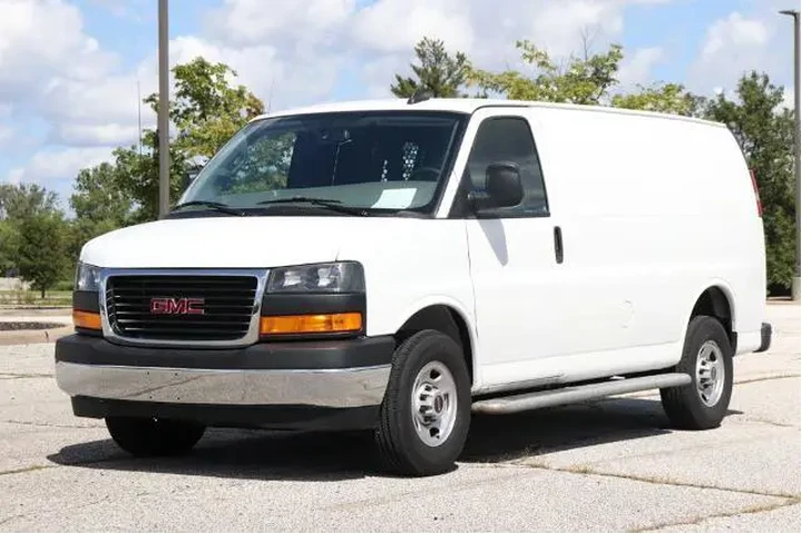 $31950 : GMC Savana 2024 2500 3dr Car image 3