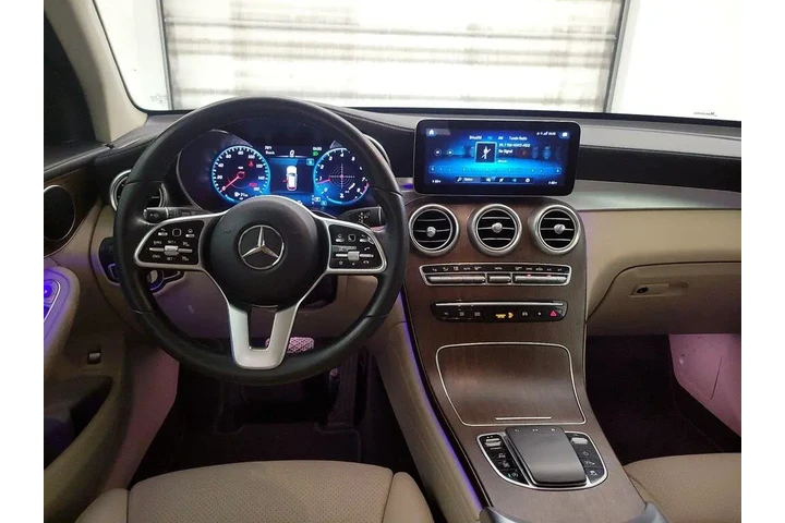 $29998 : Mercedes-Benz GLC 2022 GLC 3 image 9