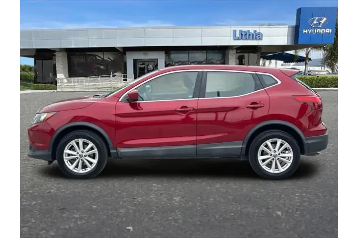 $11495 : Nissan Rogue Sport 2019 S 4d image 6