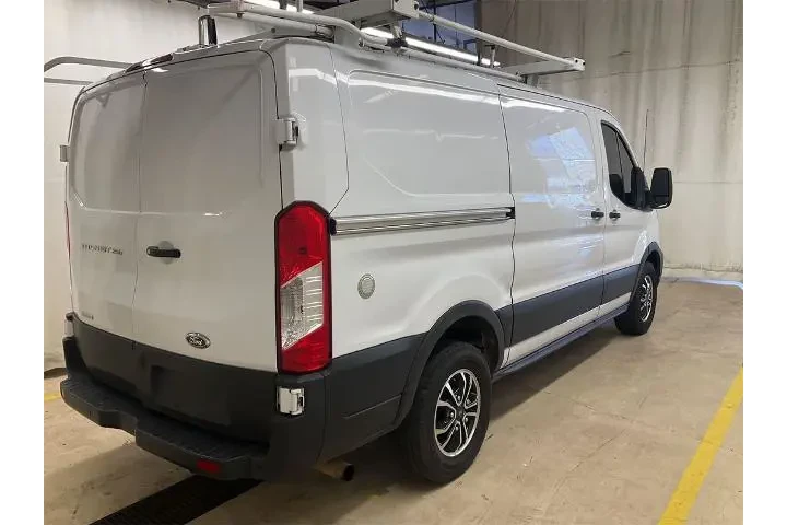 $22490 : Ford Transit 2021 250 3dr SW image 5