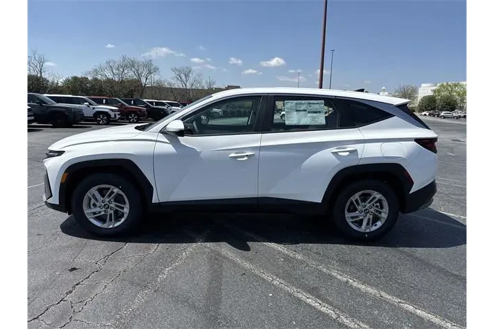 $25815 : Hyundai TUCSON 2025 SE 4dr S image 4