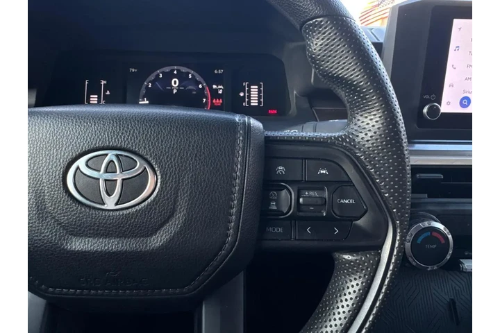 2024 Tacoma TRD Sport Double image 9