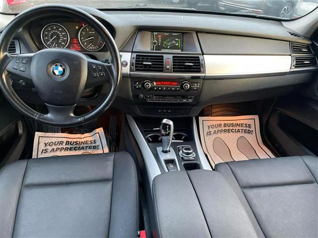 $12900 : 2013 BMW X52013 BMW X5 image 8